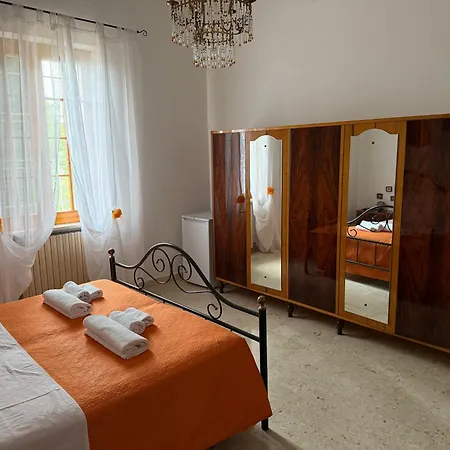 Dimora Sofia Couette-café 3*