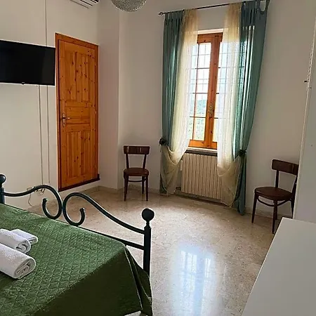Dimora Sofia فندق مبيت وإفطار مونوبولي