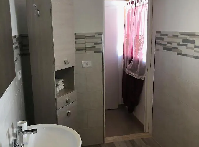 Dimora Sofia 3* מונופולי